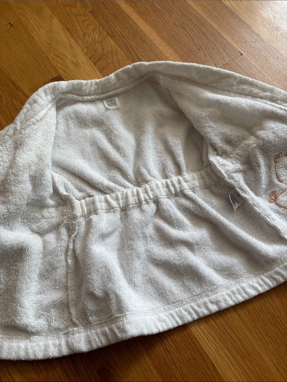 0-9M Carter’s Duck Bath Robe